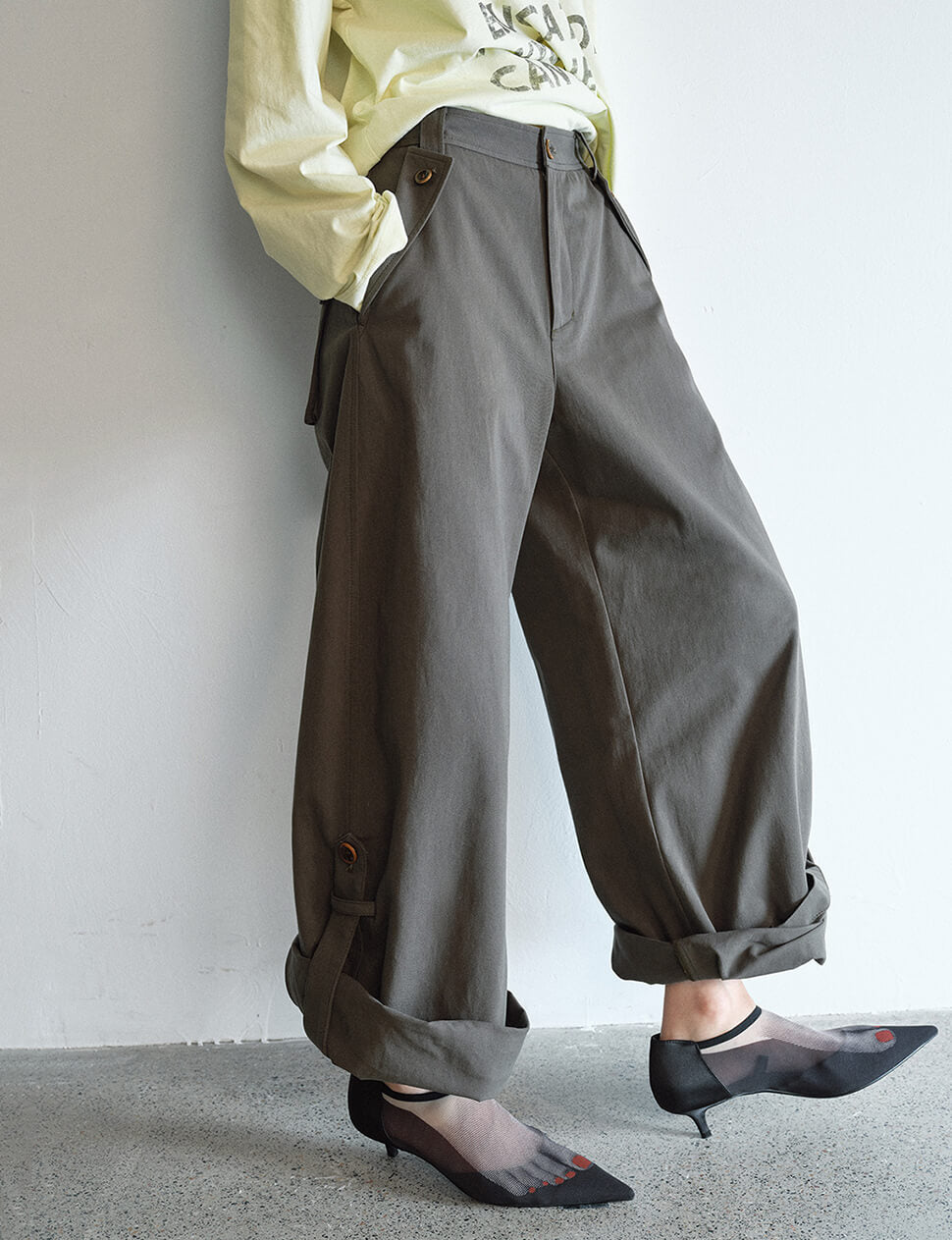 Button Cuff Oversized Pants