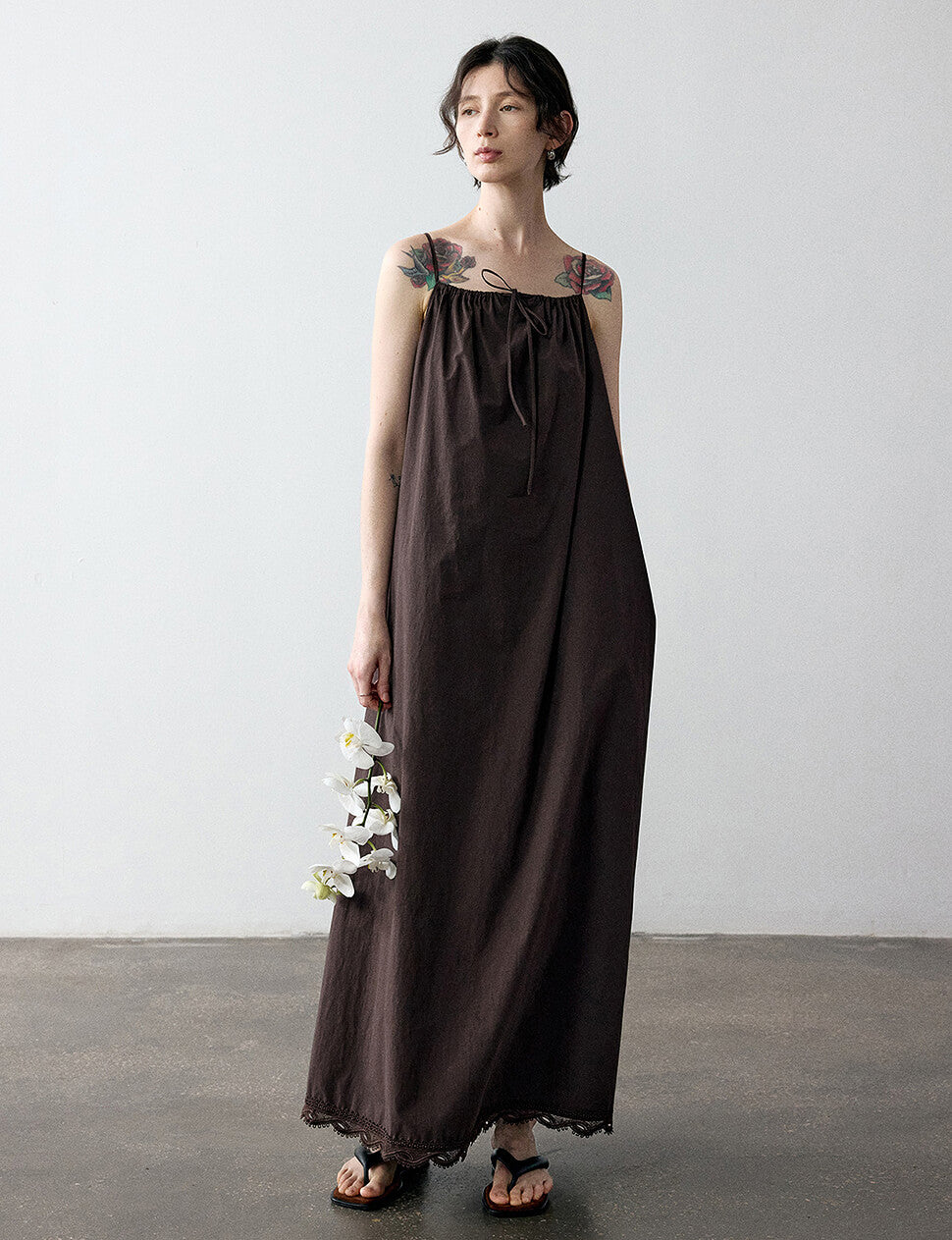 Lace Hem Dress in Chocolate