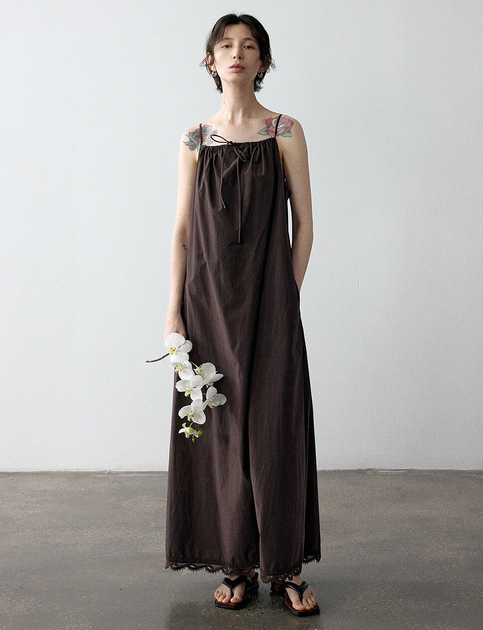 Lace Hem Dress in Chocolate