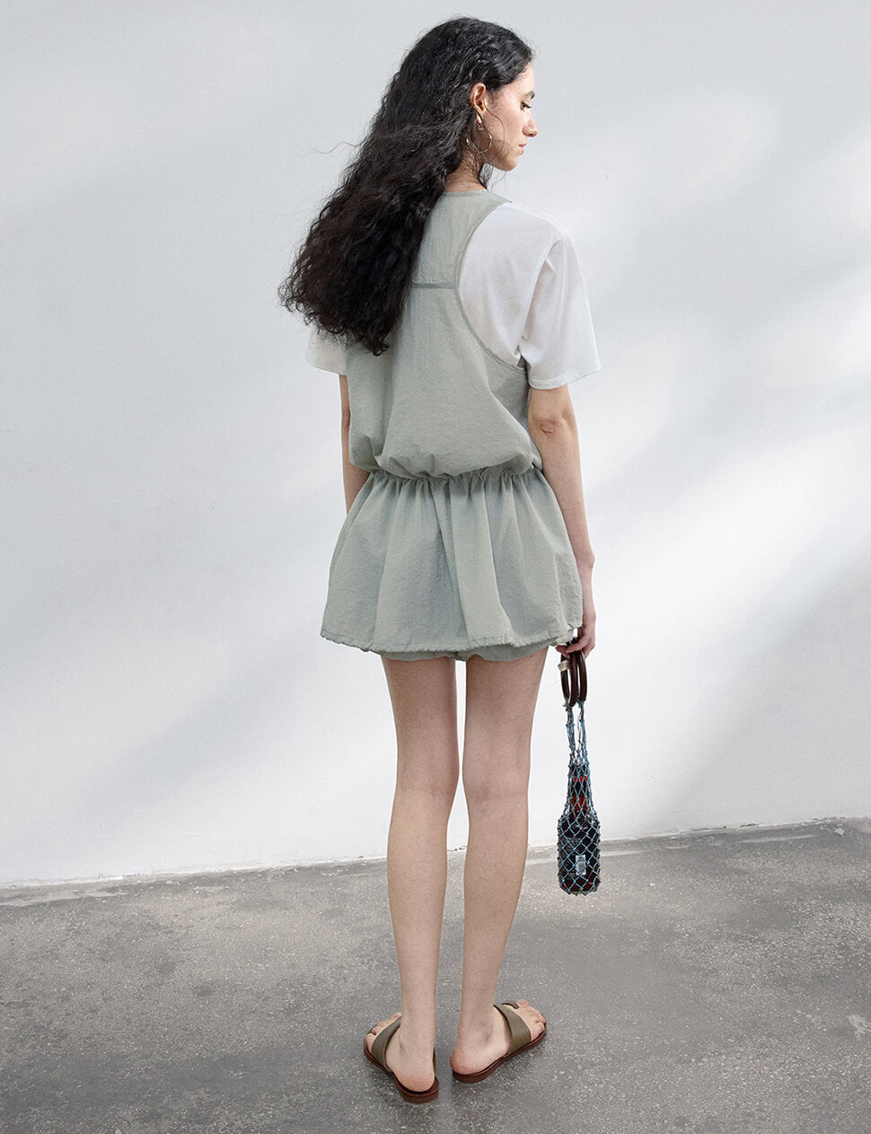 Pebble Parachute Pocket Tank