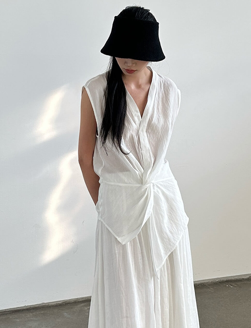 White Twist Front Top