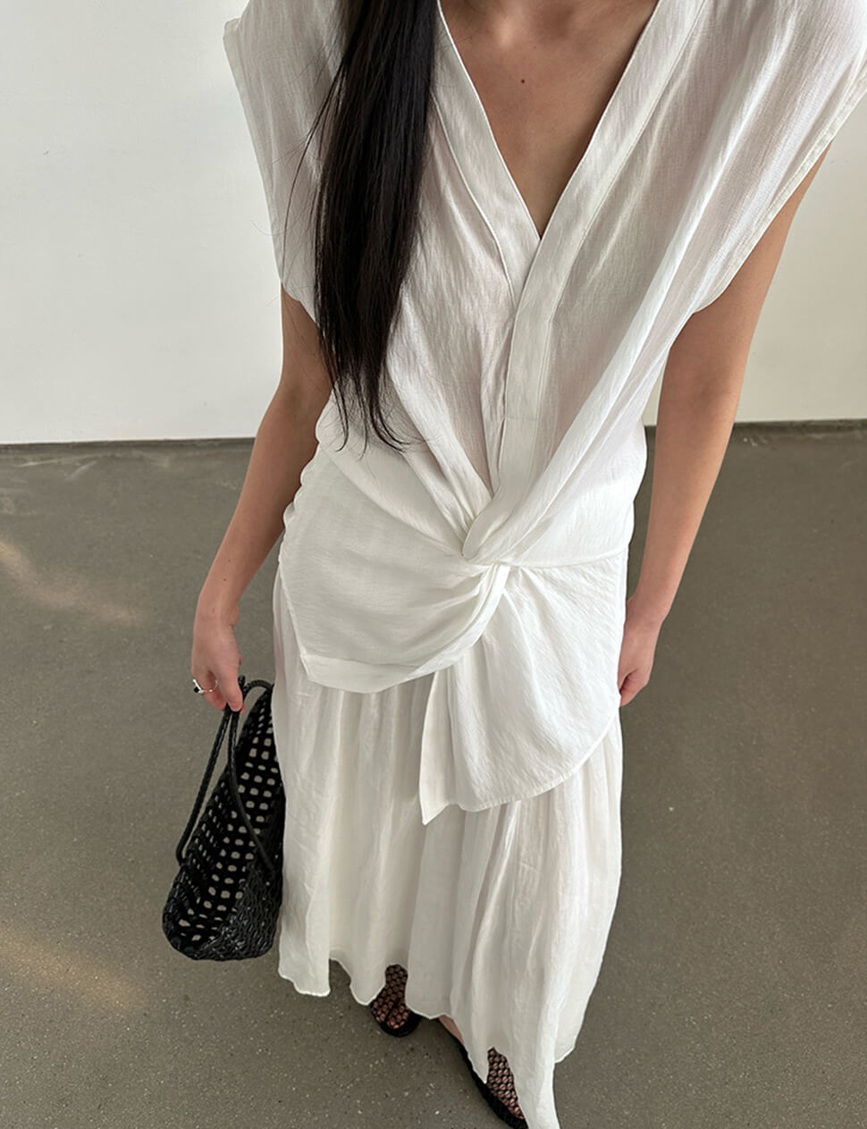 White Twist Front Top