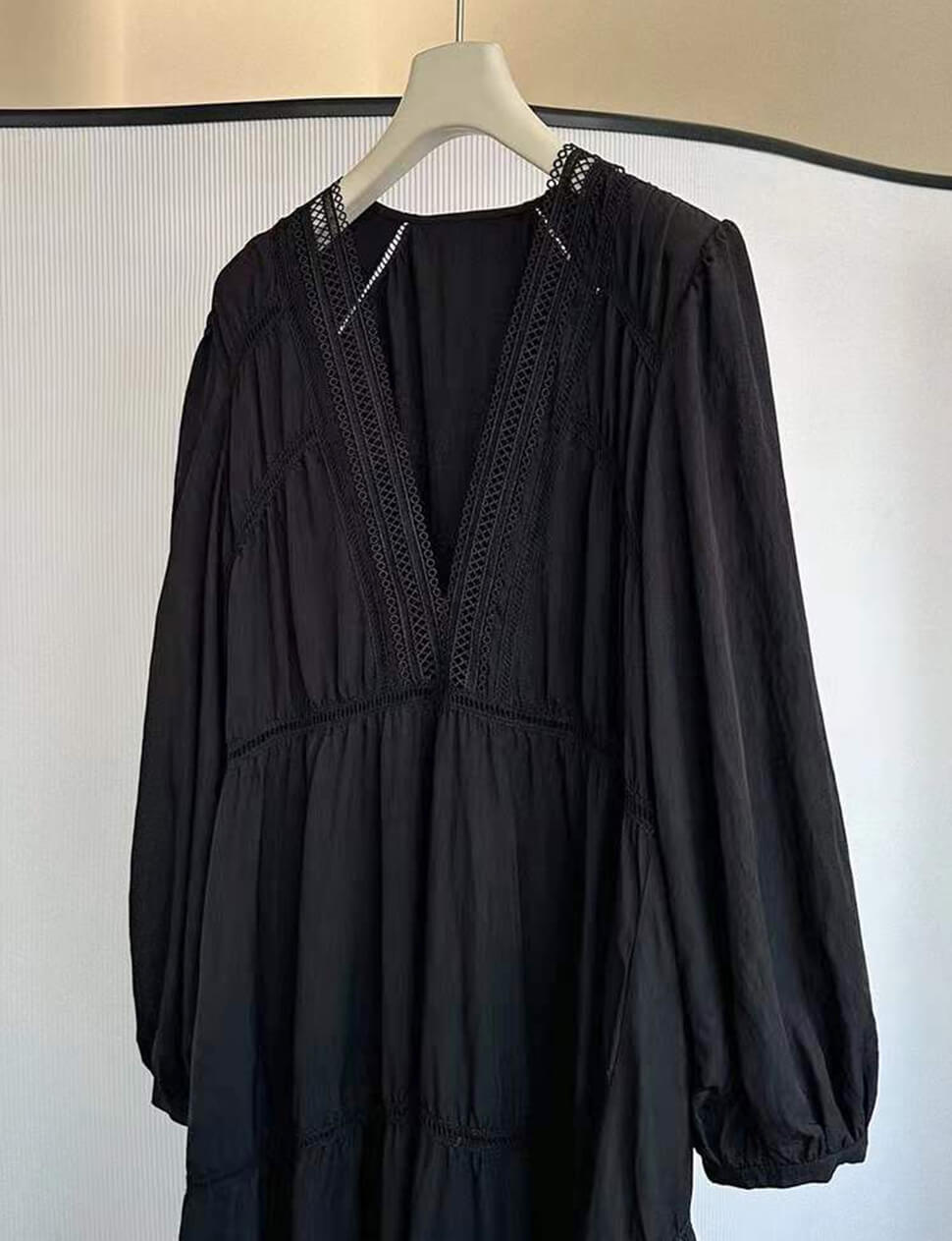 Amelia Dress in Black