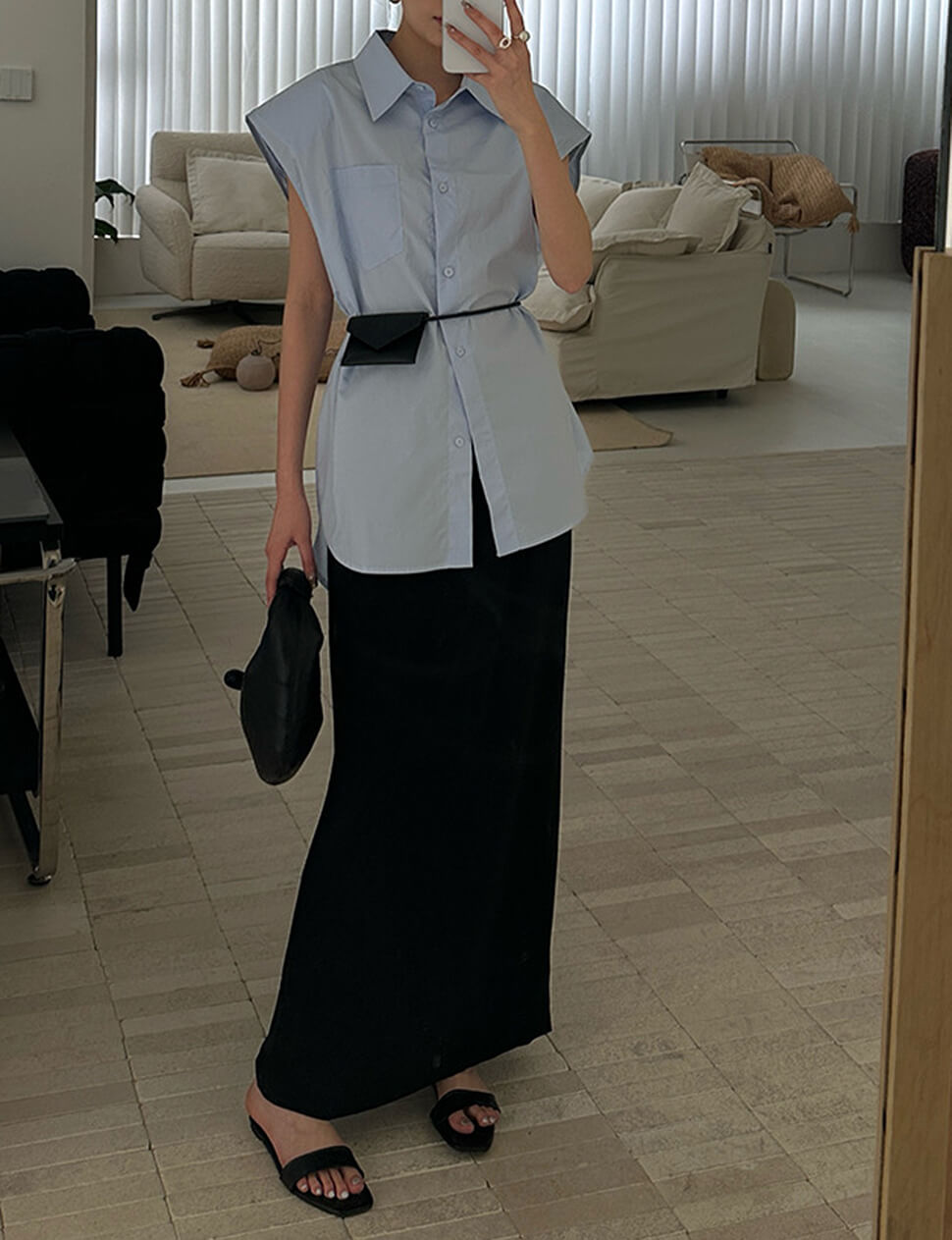 Padded Shoulder Sleeveless Shirt