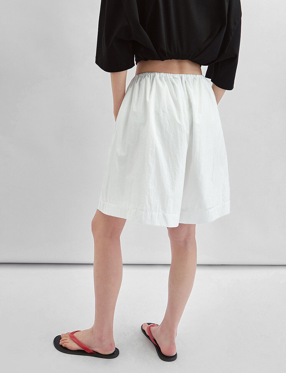 Off-White Relaxed Drawstring Shorts